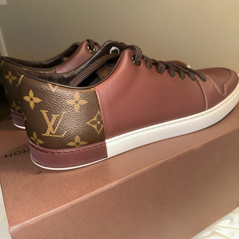 Louis Vuitton Brown and Gold Sneakers - Picture 3 of 10